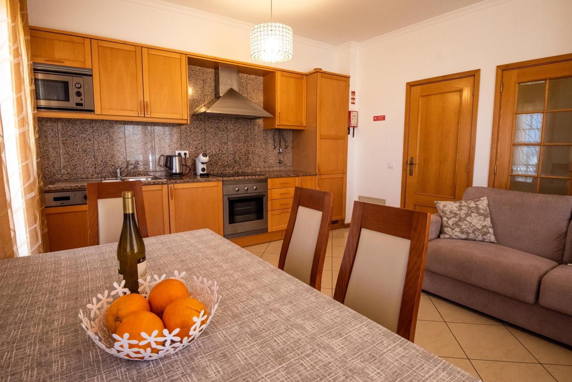 Charm Apartment T2 All With Big Terrace Albufeira Self Check-In Екстериор снимка